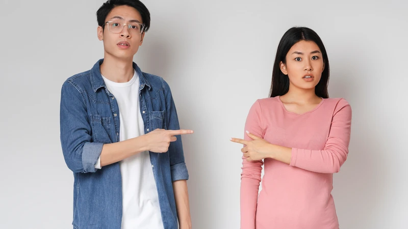 Người toxic thường xuyên tập trung vào khuyết điểm của người khác