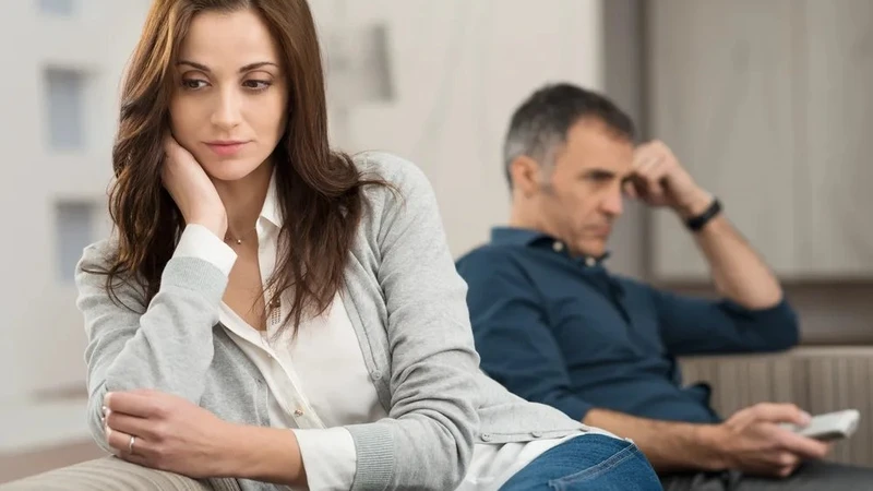 Trầm cảm sau hôn nhân là trạng thái hụt hẫng và u uất xuất hiện sau khi kết hôn