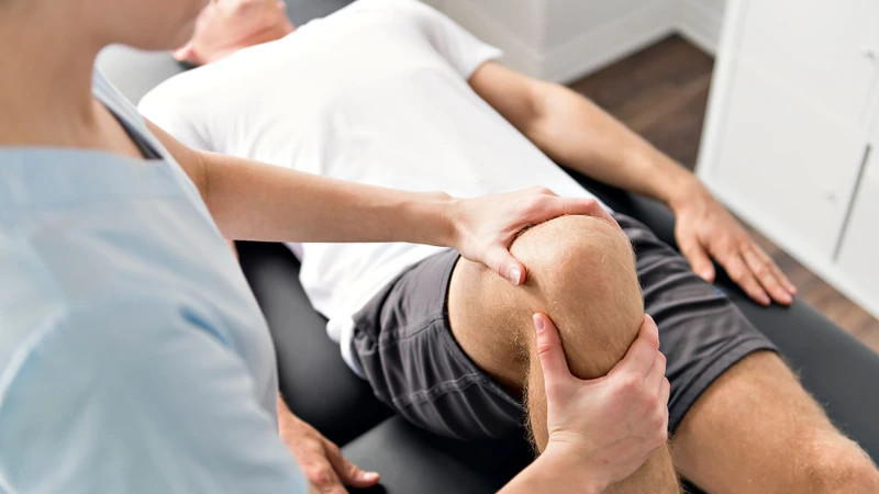 Các bài tập phục hồi chức năng giúp khớp gối lấy lại sự linh hoạt