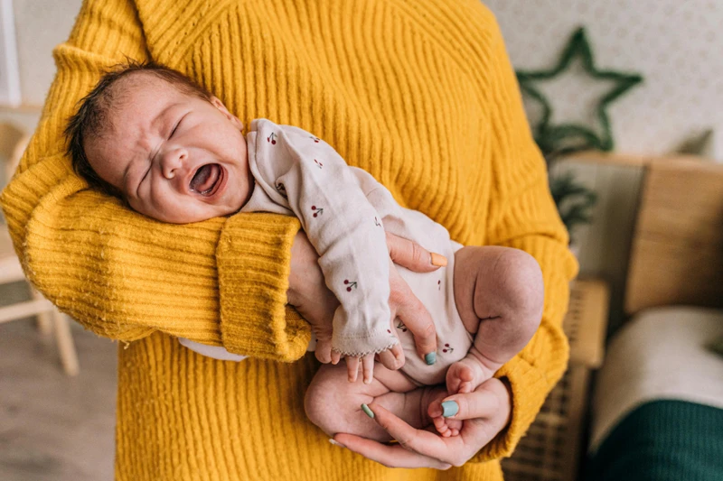 Tràn dịch màng tinh hoàn ở trẻ sơ sinh là gì? Có nguy hiểm không? 3