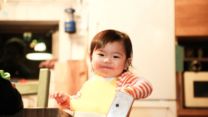Lựa chọn bánh kẹo an toàn cho trẻ 1 tuổi và cân nhắc kỹ trước khi cho bé sử dụng