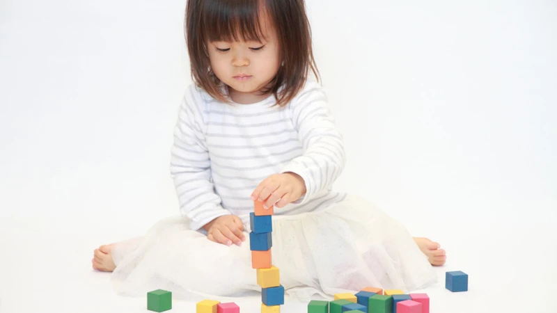 Trẻ 21 tháng chưa biết đi cần được đánh giá toàn diện để tìm nguyên nhân