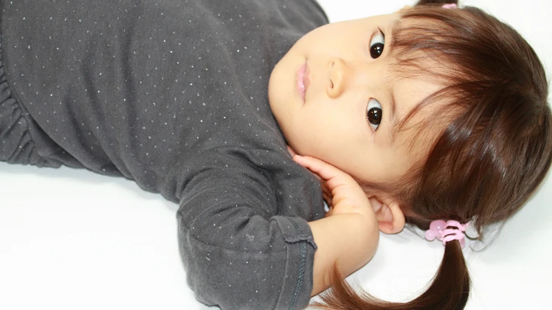 Duy trì nhiệt độ phòng phù hợp giúp bé dễ chịu hơn