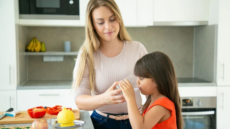 Trẻ bị cảm lạnh phải xử lý thế nào? Phòng tránh ra sao?  3