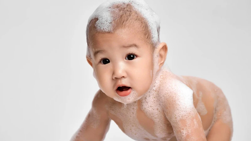 Trẻ bị chân tay miệng có được tắm không? Cần lưu ý những gì? 3