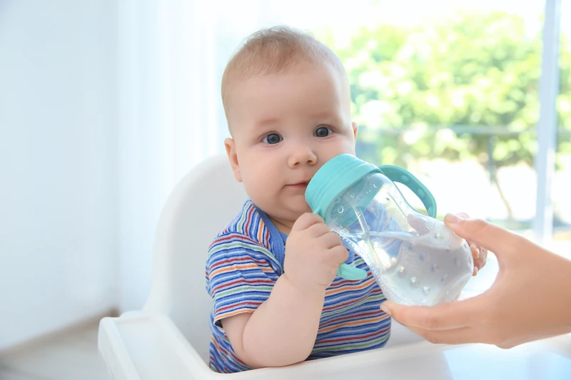 Trẻ bị nôn đi ngoài không sốt​ nguyên nhân do đâu và ba mẹ cần làm gì? 4