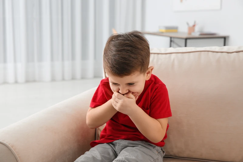 Trẻ bị nôn sốt không đi ngoài​ do đâu? Cách chăm sóc trẻ tại nhà 2