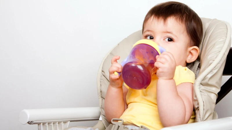 Trẻ bị thở khò khè: Dấu hiệu cảnh báo bố mẹ không nên bỏ qua 3