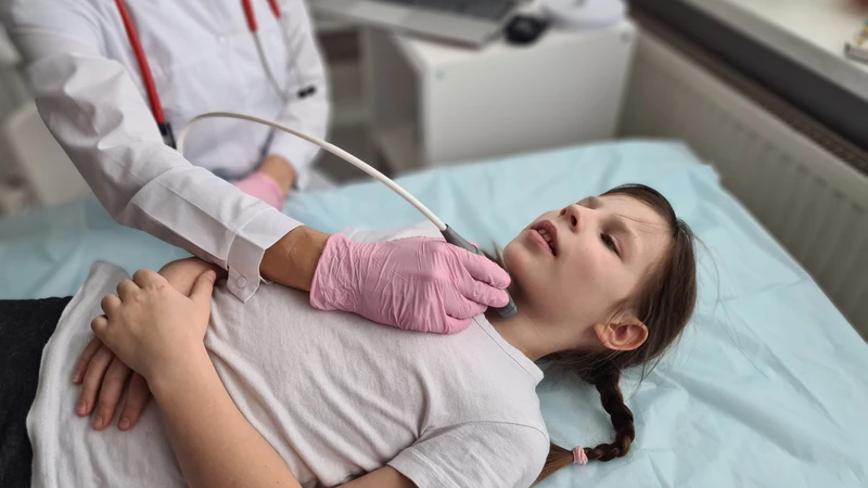 Siêu âm giúp đánh giá kích thước và đặc điểm nhân tuyến giáp
