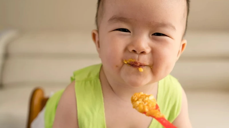 Trẻ mấy tháng ăn được lòng đỏ trứng gà? Cần lưu ý những gì? 5