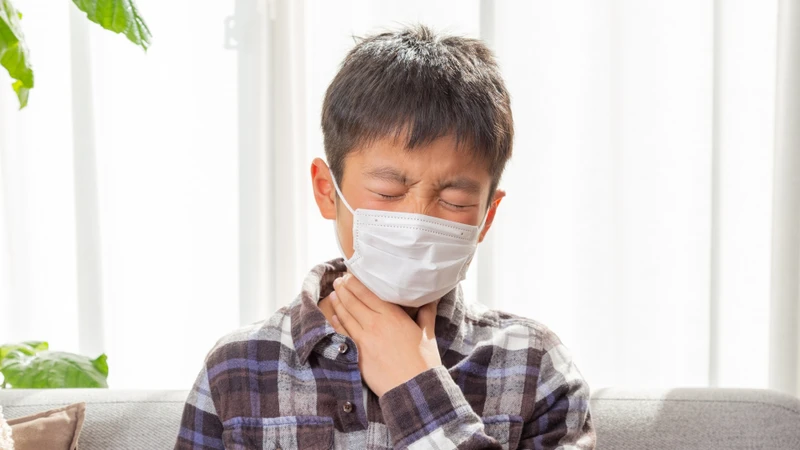 Nhiễm trùng đường hô hấp trên là một nguyên nhân khiến trẻ nổi hạch ở cổ