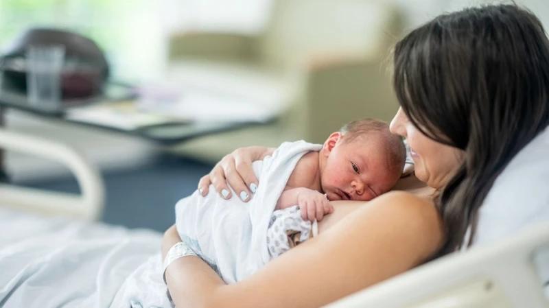 Trẻ sinh non 34 tuần có nuôi được không? Cách chăm sóc 5