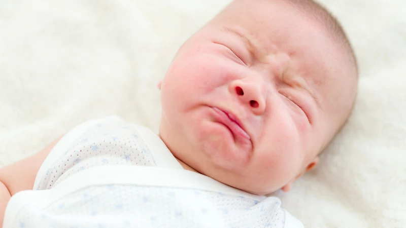 Trẻ sơ sinh bị mụn nhọt ở đầu: Nguyên nhân, cách xử lý và khi nào cần đưa bé đi khám? 4
