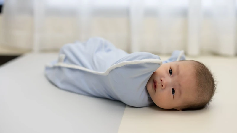 Trẻ sơ sinh khó ngủ gây ra nhiều lo lắng cho cha mẹ