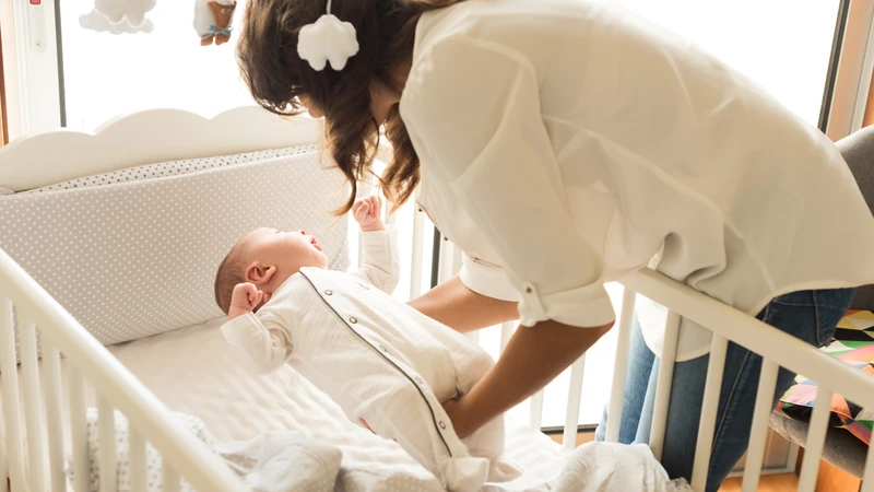 Chỉnh tư thế ngủ đúng cách sẽ giúp trẻ ngủ ngon hơn