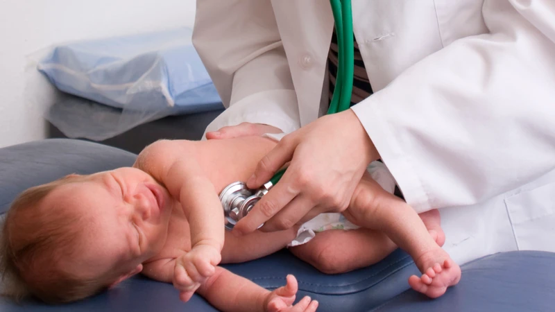 Trẻ sơ sinh nổi mẩn đỏ: Nguyên nhân và cách xử lý 4