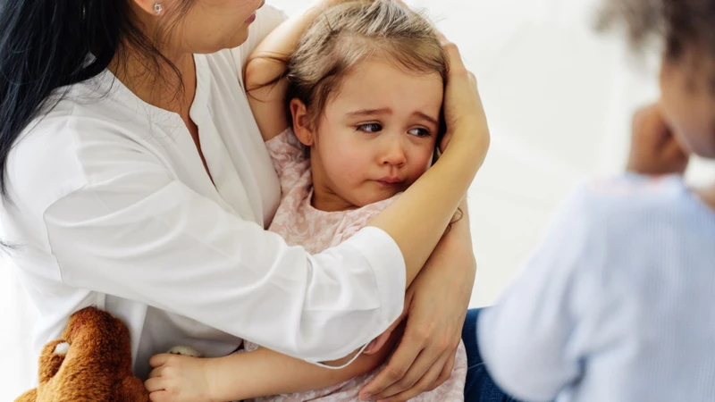 Trẻ sơ sinh quấy khóc sau khi tiêm phòng cần phải làm gì? 3
