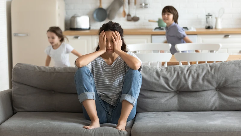 Nếu có phản hồi từ người thân hoặc giáo viên về các dấu hiệu ADHD, nên đánh giá sớm