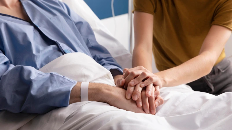 Triệu chứng ung thư tuyến tiền liệt giai đoạn cuối và những điều cần biết 4