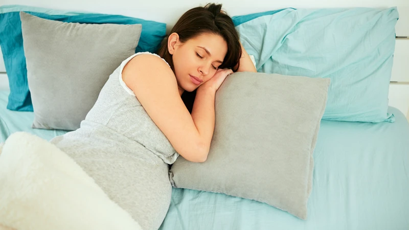 Tư thế nằm khi bị tụ dịch màng nuôi: Chăm sóc đúng cách giúp thai phát triển tốt 1