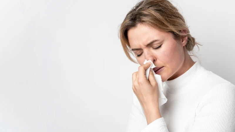 Các khối u vòm họng lành tính có thể gây nghẹt mũi hoặc tắc mũi một bên