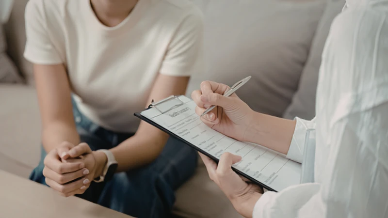 Tư vấn di truyền giúp đánh giá nguy cơ và đưa ra quyết định phù hợp