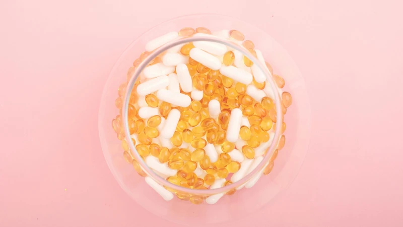 Cần tham khảo ý kiến chuyên gia khi sử dụng kết hợp canxi và omega 3 nếu có bệnh nền