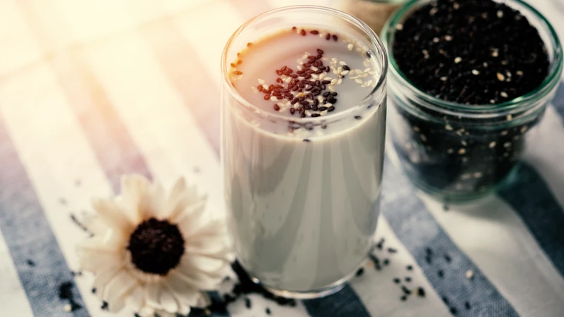 Uống mè đen mỗi ngày có tốt không?