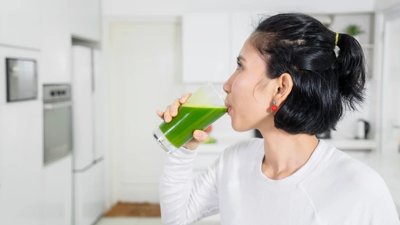 Nước dừa với rau ngót có thể tốt nếu dùng đúng lượng, nhưng không phù hợp khi lạm dụng hoặc dùng sai cách