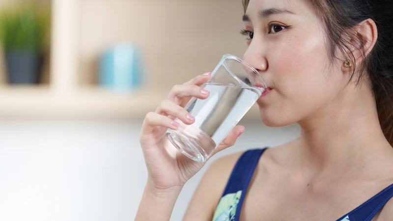 Uống nước gì để kinh nguyệt ra đều? Đây là thắc mắc phổ biến của nhiều phụ nữ