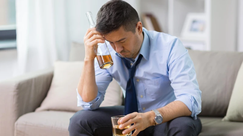 Lạm dụng rượu bia gây ảnh hưởng đến sức khỏe