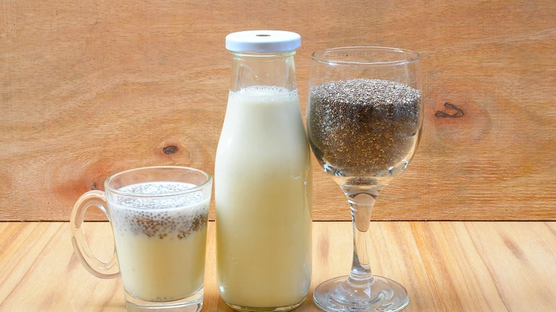 Uống sữa tươi không đường với hạt chia giảm cân có thể hỗ trợ kiểm soát cân nặng