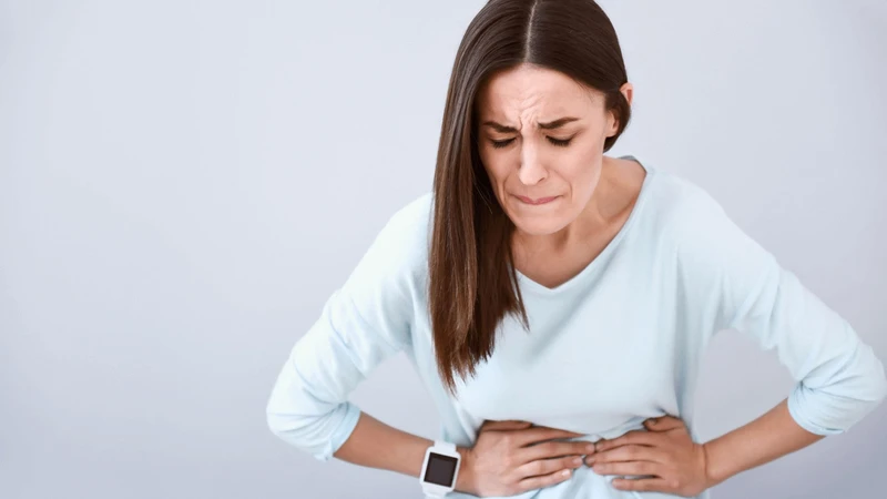 Trà bí đao tốt cho sức khỏe nhưng uống quá nhiều dễ gây lạnh bụng, đầy hơi và rối loạn tiêu hóa