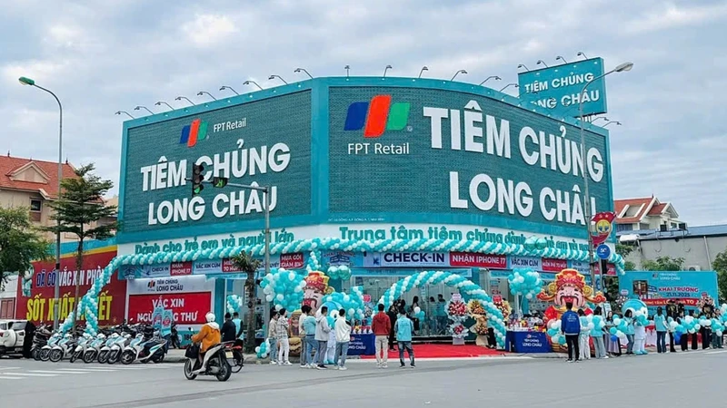 Tiêm vắc xin Envacgen tại Trung tâm Tiêm chủng Long Châu với quy trình khám sàng lọc và theo dõi sau tiêm