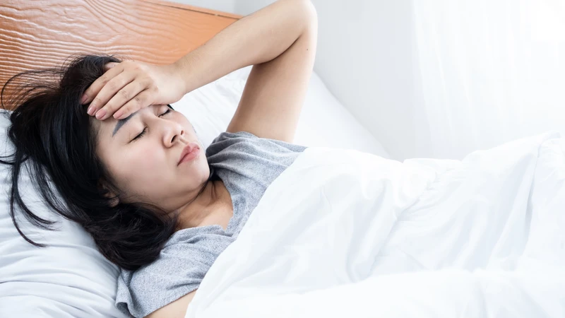 Sau tiêm vắc xin, người tiêm có thể đau đầu, đau cơ, mệt mỏi hoặc buồn ngủ nhẹ
