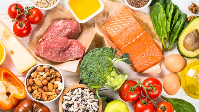 Chế độ ăn uống lành mạnh giúp người gầy bị mỡ máu cao kiểm soát cholesterol và bảo vệ tim mạch