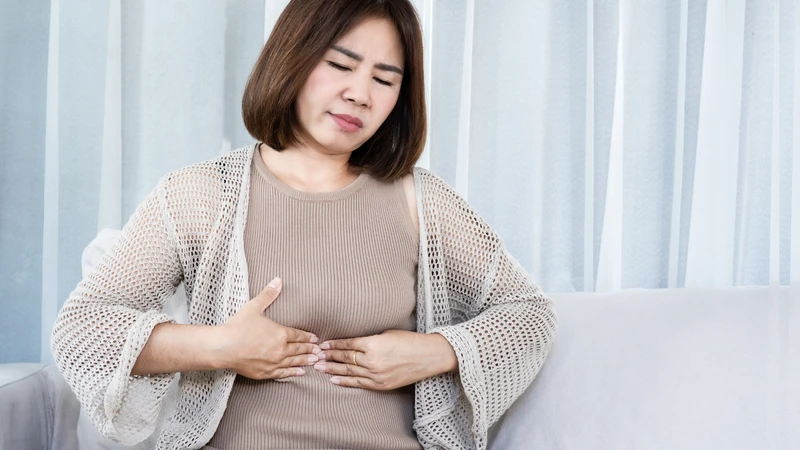Chướng bụng là biểu hiện đặc trưng khi hệ tiêu hóa bị kích ứng