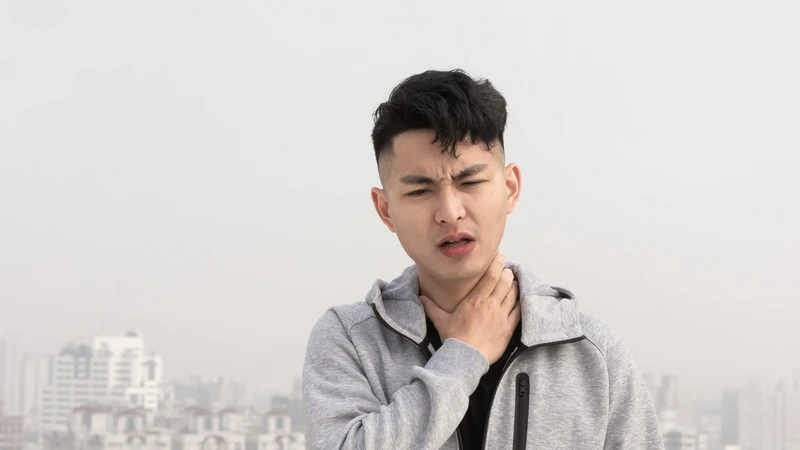 Ho nhiều kèm khàn tiếng cần theo dõi kỹ hơn