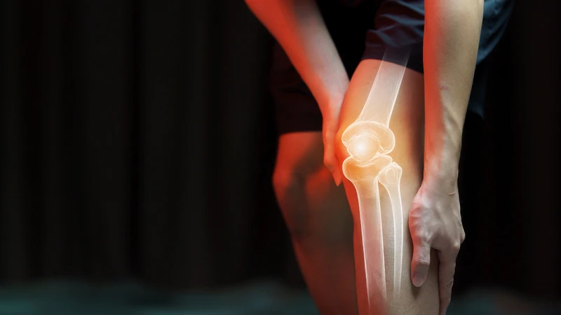 Chấn thương vùng đầu gối có thể làm tổn thương mô mềm quanh khớp