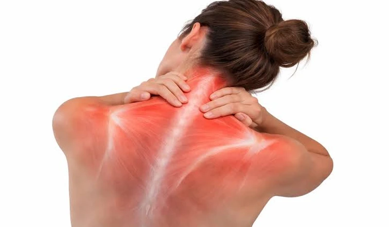 Viêm cơ thang là phản ứng viêm sưng tại các dải sợi cơ thuộc nhóm cơ thang nằm ngay dưới da ở vùng lưng trên, cổ và vai