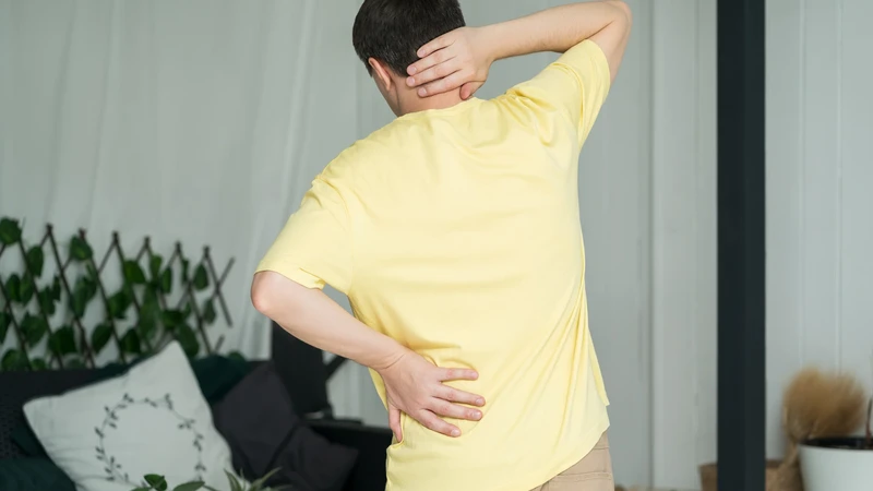 Bệnh có thể dẫn đến nhiều biến chứng ảnh hưởng đến vận động và sinh hoạt