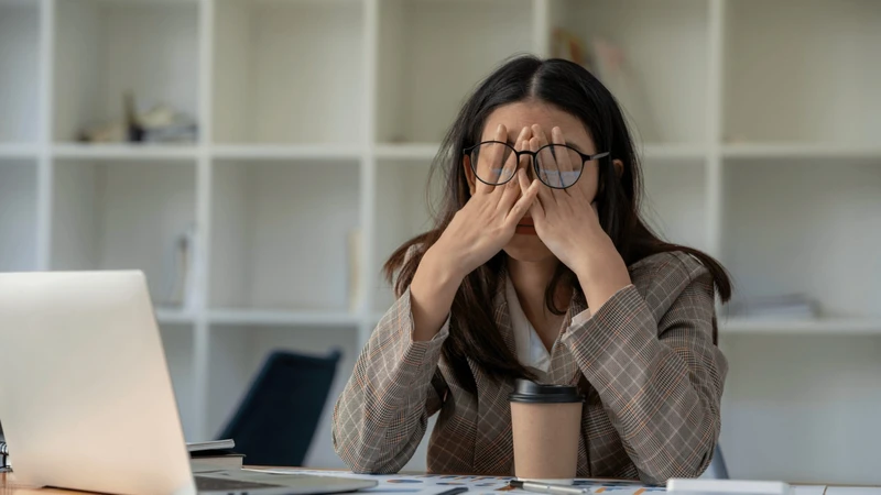 Căng thẳng kéo dài có thể làm tăng nguy cơ mắc viêm đại tràng