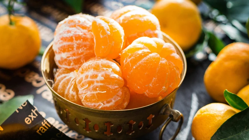 Trái cây có múi cung cấp vitamin C, chất chống oxy hóa mạnh, giúp bảo vệ sụn và giảm viêm