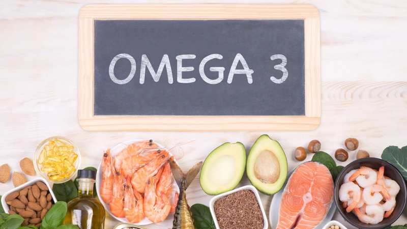 Chế độ ăn giàu vitamin C, kẽm và omega-3 giúp hỗ trợ sức khỏe miễn dịch và hệ hô hấp