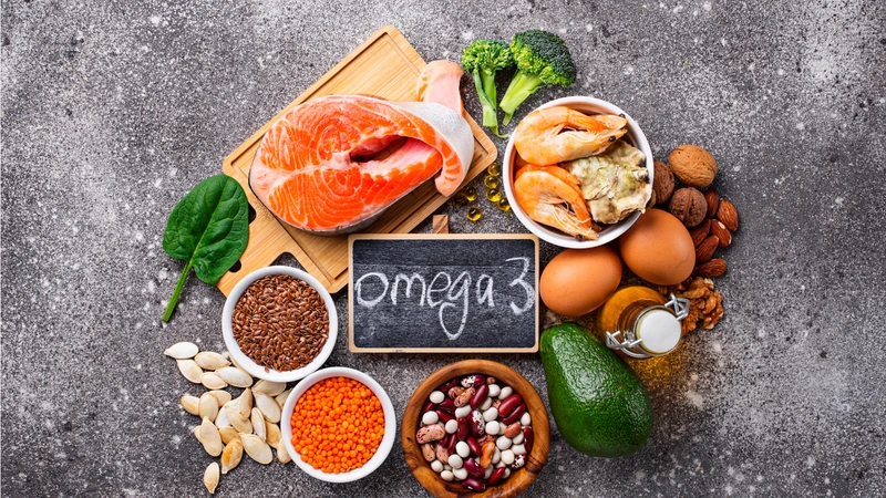Chế độ ăn giàu chất chống oxy hóa và omega-3 có thể hỗ trợ sức khỏe tổng thể và làn da quanh mắt