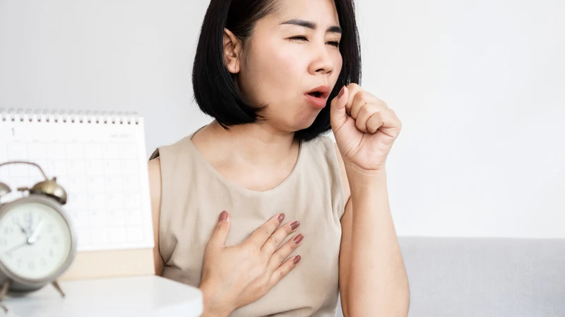Viêm phế quản cấp có thể gây biến chứng nếu không theo dõi đúng