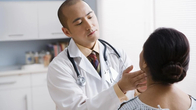 Viêm thanh quản mãn tính là gì? Nguyên nhân, triệu chứng và cách điều trị 5