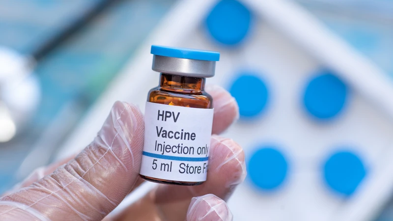 Chủ động tiêm vắc xin HPV từ sớm, tăng khả năng bảo vệ cơ thể trước nhiều chủng virus nguy hiểm