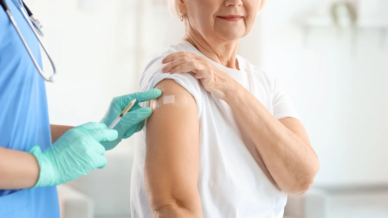 Một số loại vắc xin và kháng thể dự phòng RSV đã được phát triển nhằm giảm nguy cơ bệnh nặng