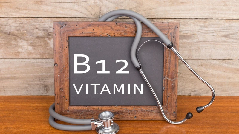 Tham khảo ý kiến bác sĩ trước khi sử dụng vitamin B12